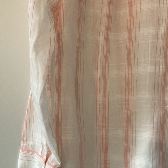 White House Black Market size 4 button down shirt long sleeves lightweight - Picture 10 of 11